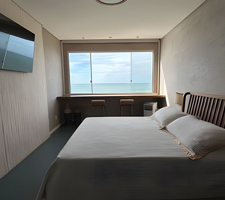 Refúgio na Praia • Vista Mar • Mesa Frente Mar