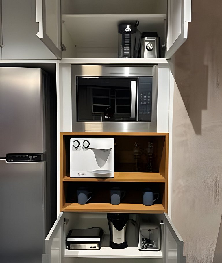 Refúgio na Praia • Vista Mar • Mesa Frente Mar