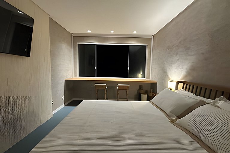 Refúgio na Praia • Vista Mar • Mesa Frente Mar