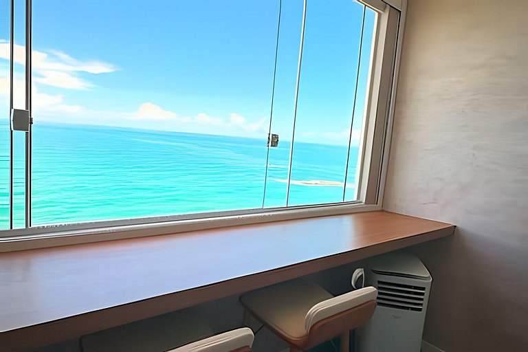 Refúgio na Praia • Vista Mar • Mesa Frente Mar