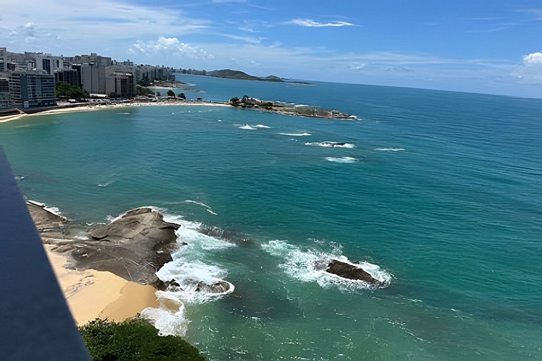 Refúgio na Praia • Vista Mar • Mesa Frente Mar