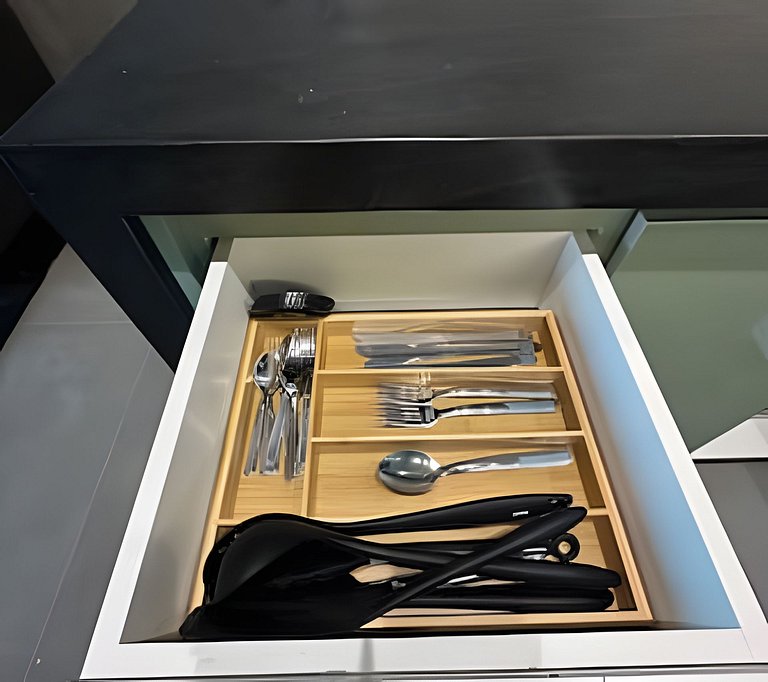 Vista Mar Incrível • Balanço • Ar + Lava e Seca