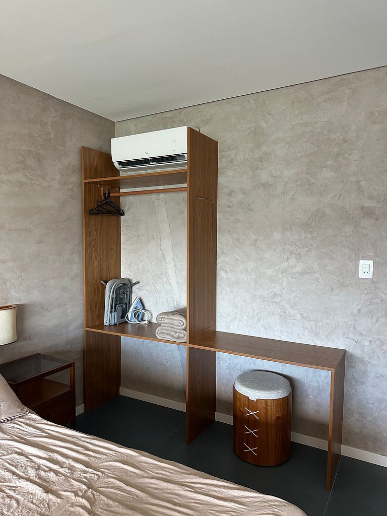 Refúgio na Praia • Vista Mar • Mesa Frente Mar